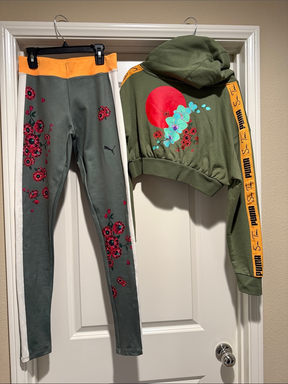 Puma Olive Green Floral Hoodie & Leggings SET